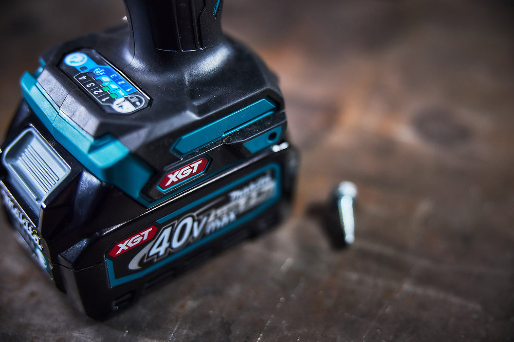 
          Akku-Schlagschrauber XGT ®
          TD001GZ
        