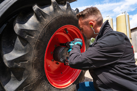 
          Akku-Schlagschrauber XGT ®
          TW001GZ
        