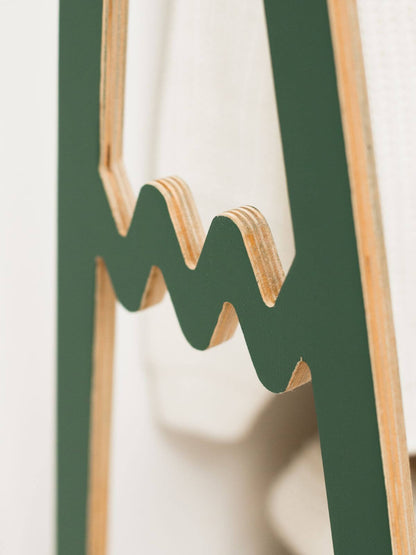  clothing teepee rack