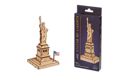 MODEL STATUE OF LIBERTY 46 ST. (FR-DE-EN-POL-ES-UKR)