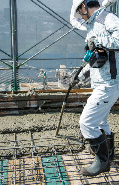 
          Akku-Betonverdichter XGT ®
          VR004GZ
        