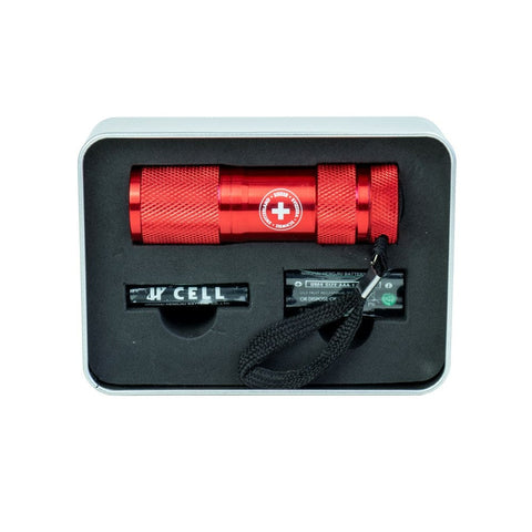 Torch IX LED-Taschenlampe – 9 LEDs, Inkl. Batterien & Metalldose