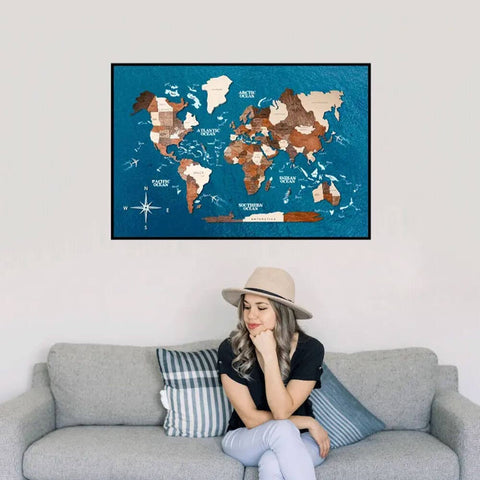 panel world map