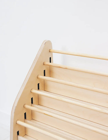 toy bookshelf 