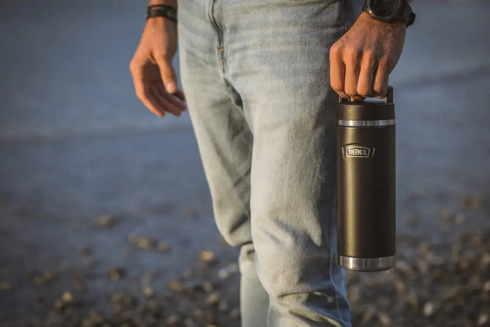 Icon Bottle graphite mat 0.71 lt.