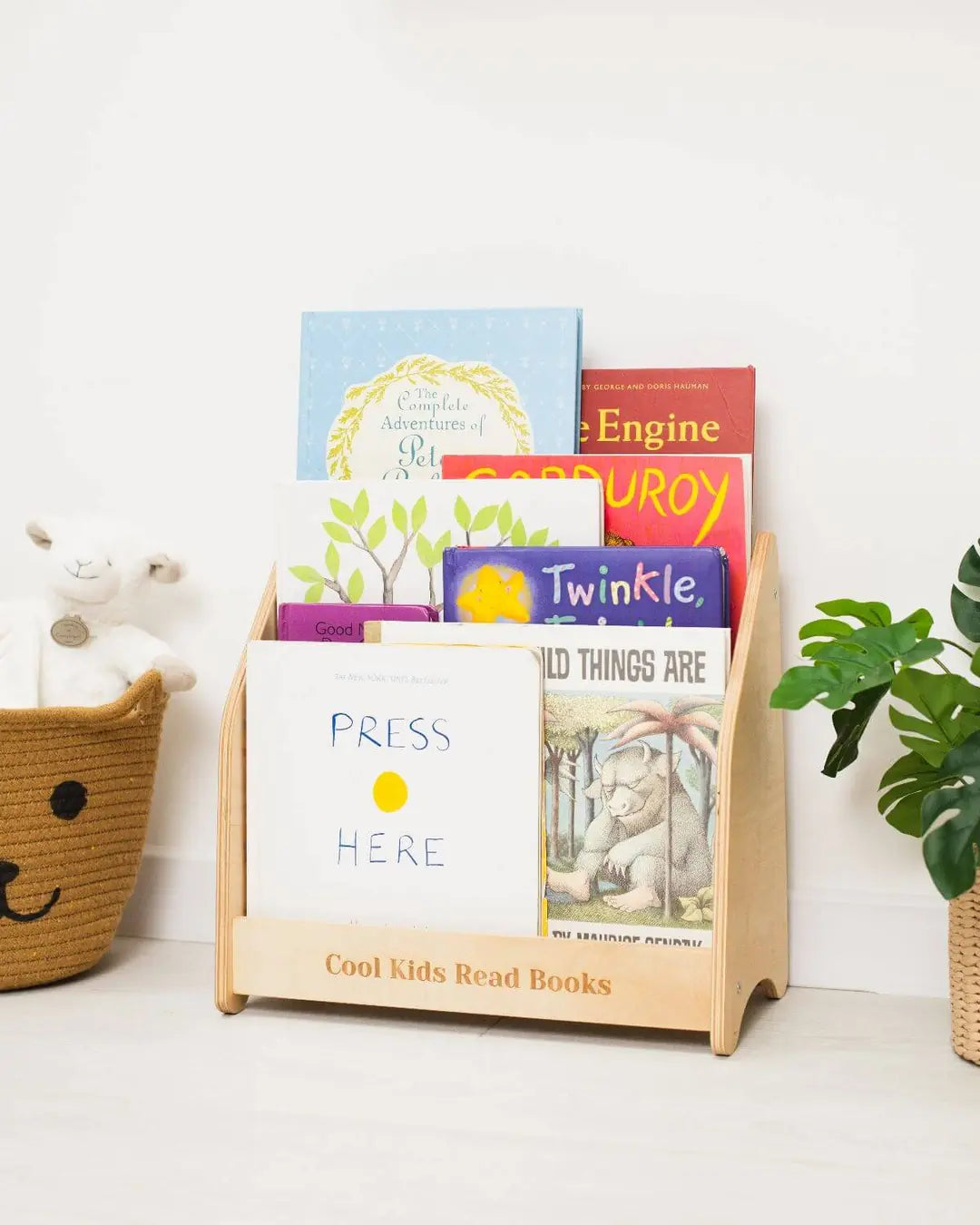 bookshelf wooden 