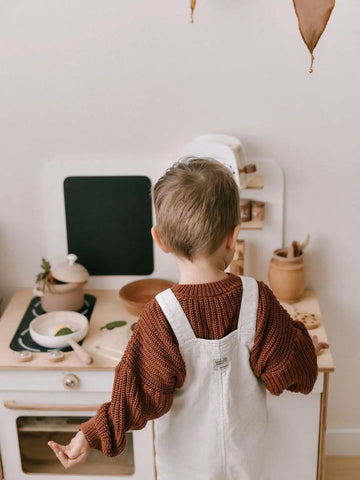 toy wooden kitchen 