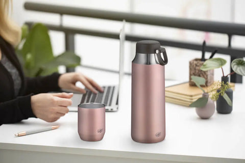 City Tea bottle, rosé, 0.9l 