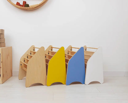 shelf book toy 