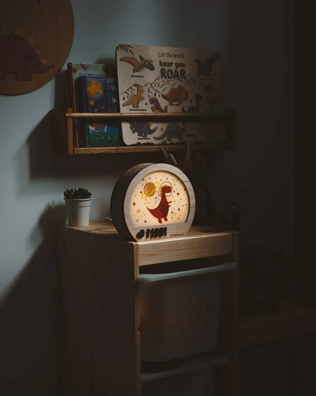 girls night light 
