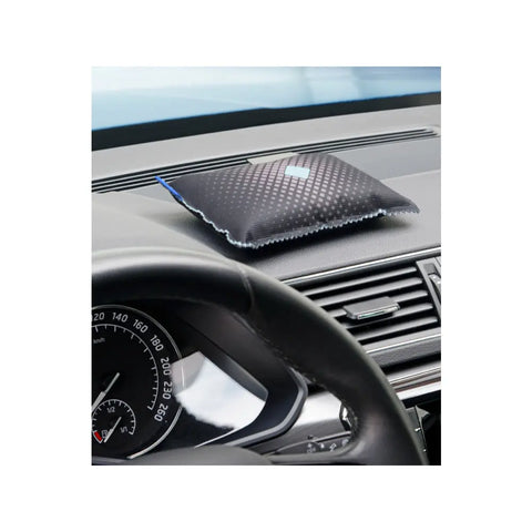 Wenko - Car Dehumidifier with Indicator - Stay Fresh & Dry! 🚗💧