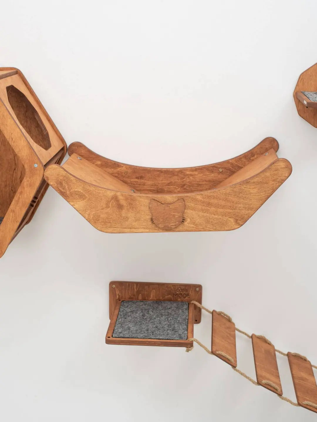cat curve wall bed