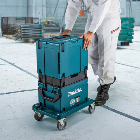 
          Mehrfachladegerät XGT im Makpac BCC01 
          1914U3-7
        