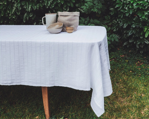 mumix - Cadacasa White Tablecloth 150x250 cm - Elegant & Cozy ✨🧺
