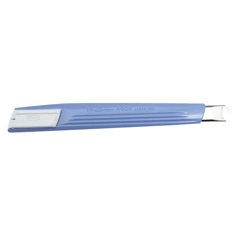 NT Cutter A-301RP mit Auto-Lock, violett