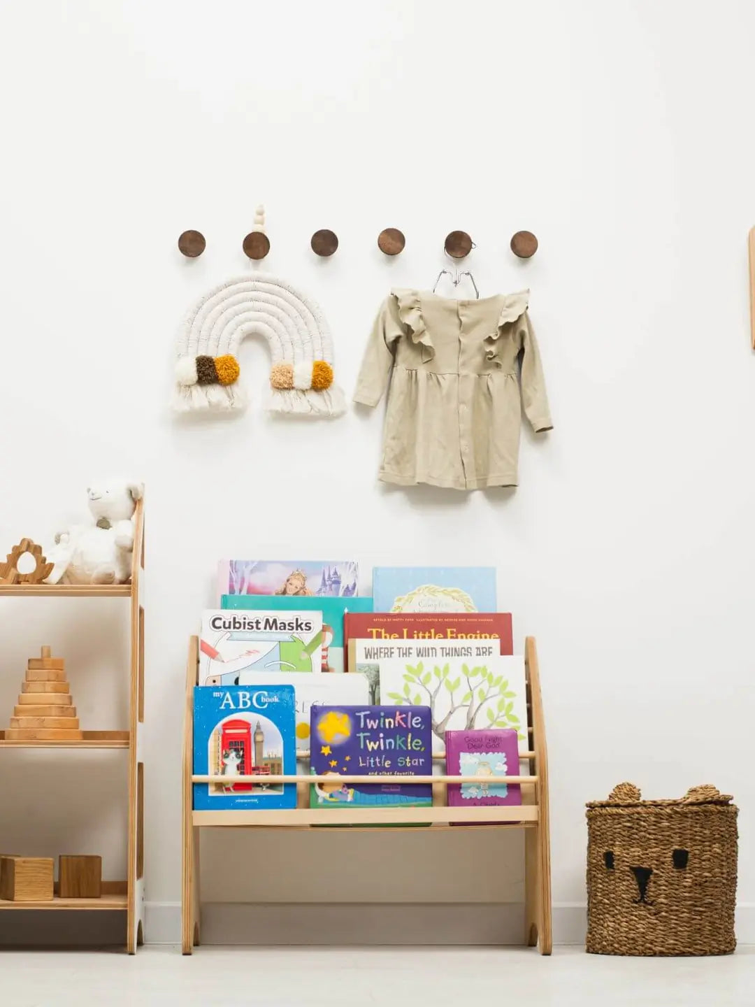 button wall nursery hooks