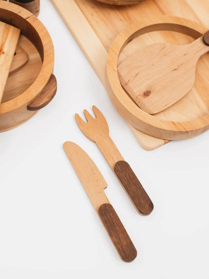play kitchen dishes