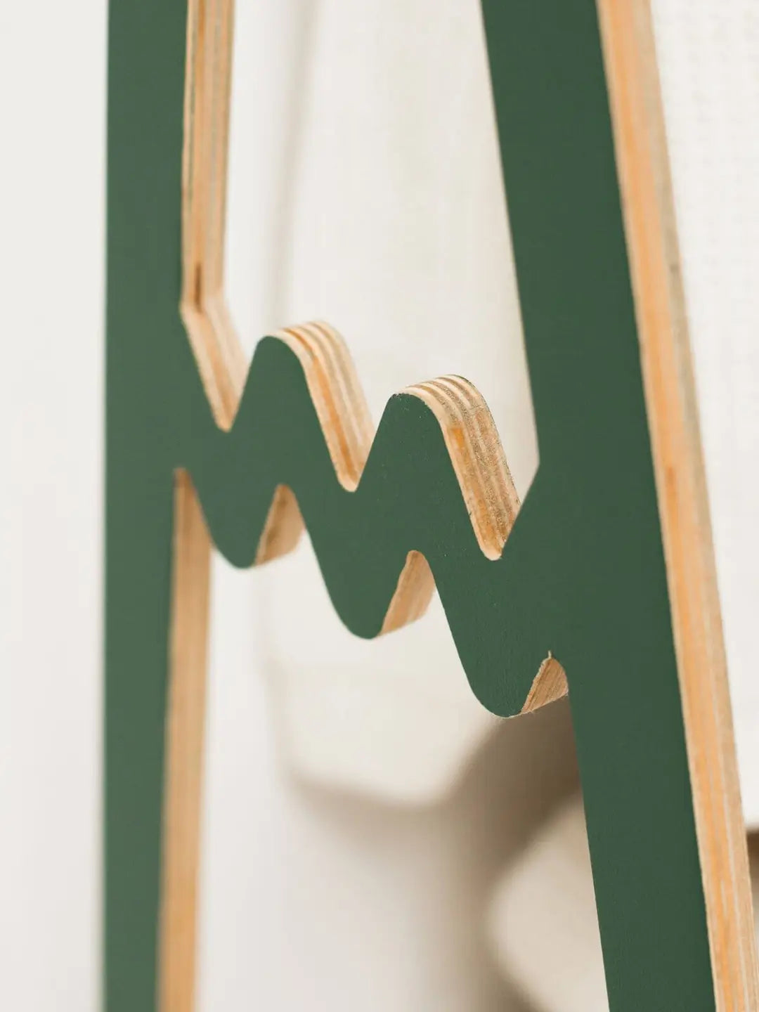  clothing teepee rack