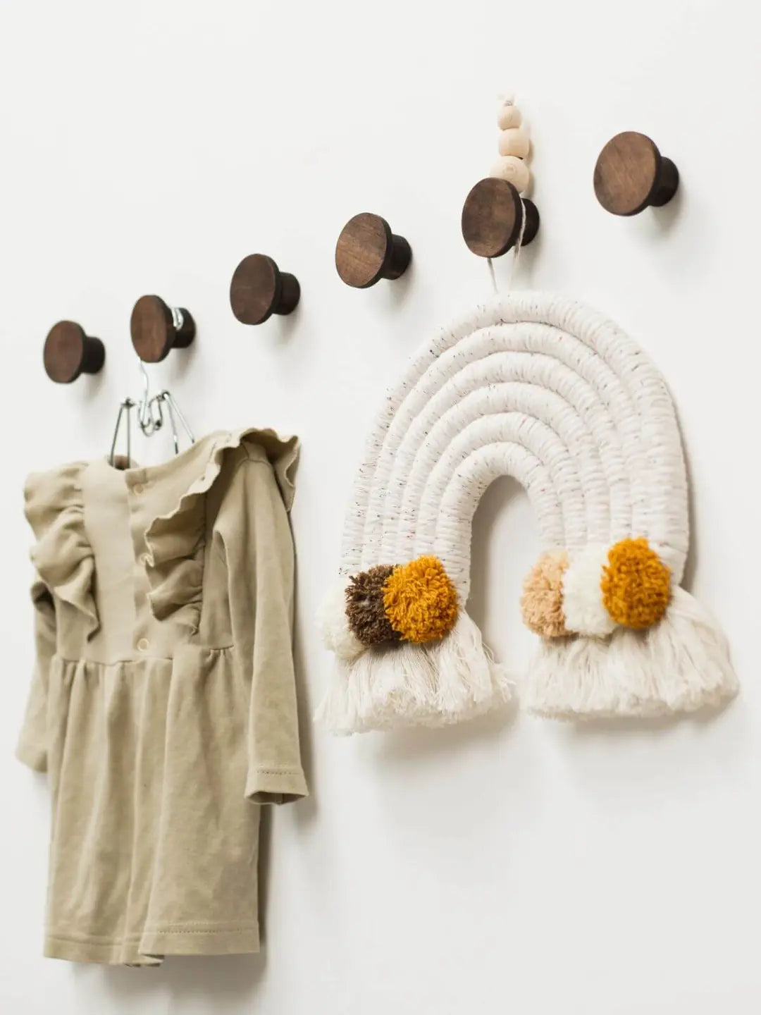 button wall nursery hooks