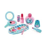 Rollenspiel Marinas Make-up