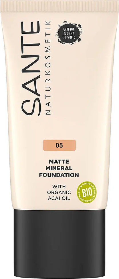 Sante - Mat Mineral Foundation 05 - Økologisk & Høj Dækning ✨