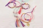 Armbänder in Velourlederoptik
