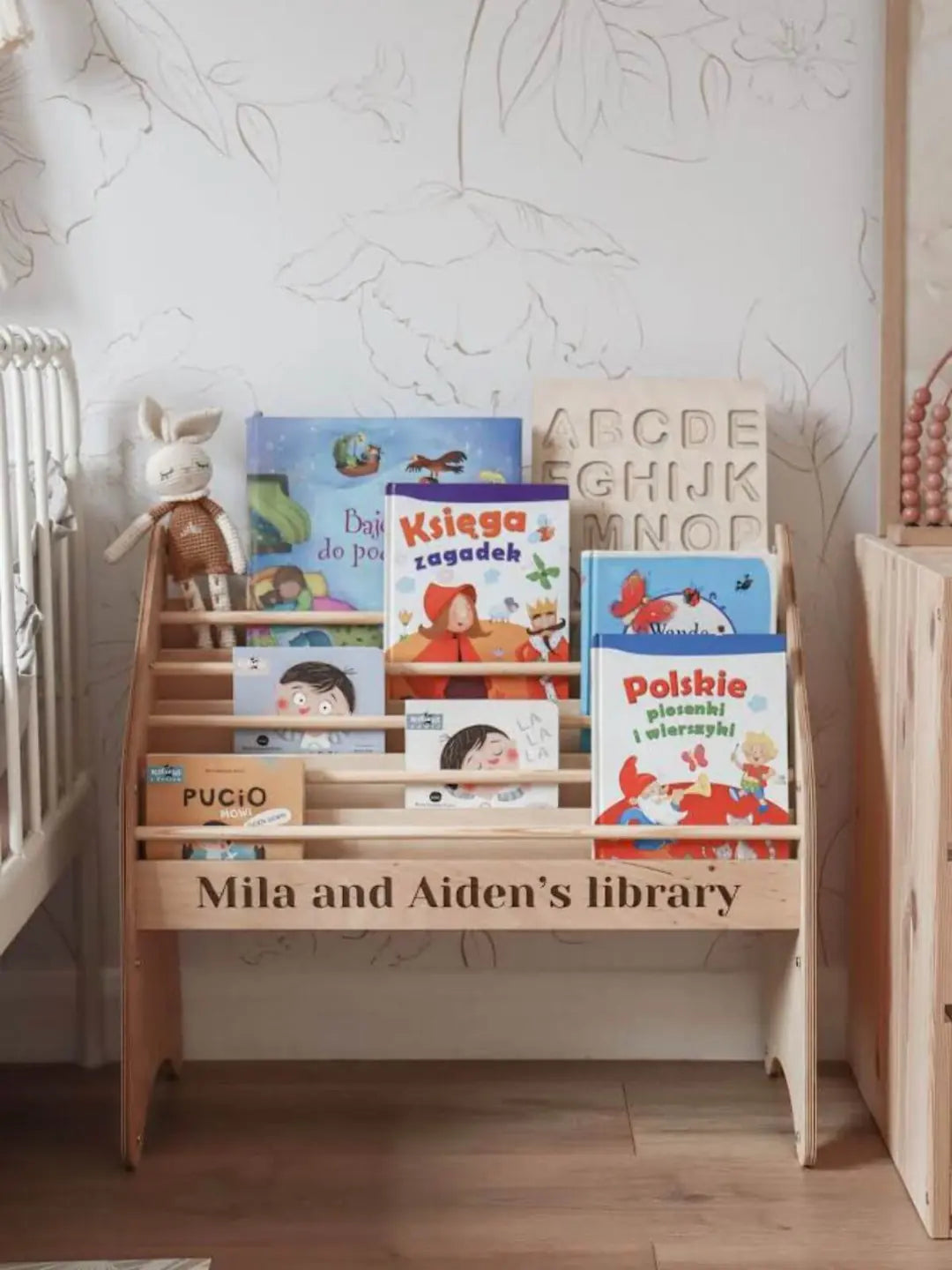 room bookshelf 