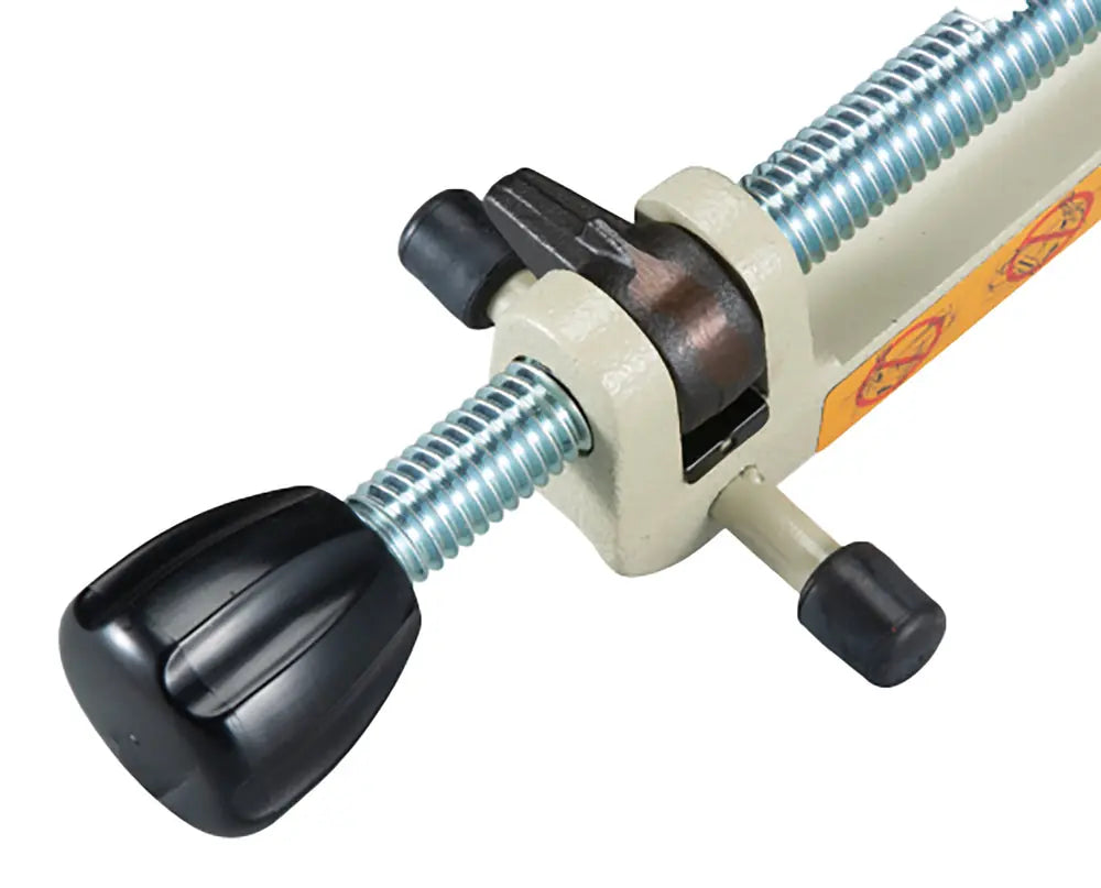 
          Horizontalschraubzwinge 
          122470-4
        