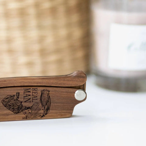 combs on wood