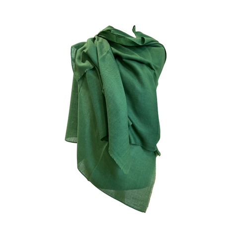 AISHITERU - Esmeralda Cashmere Shawl - Emerald Luxury for Everyday Elegance ✨💚