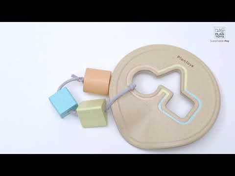 Erster Formensortierer past.