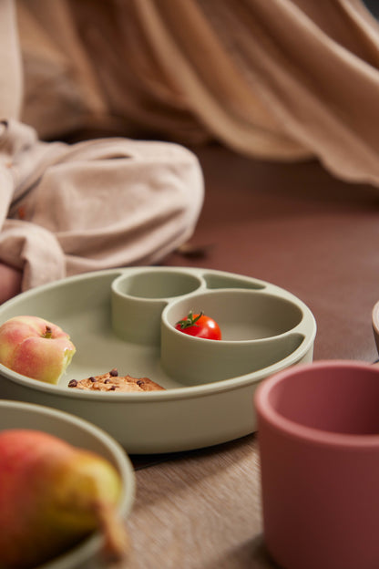 FILIBABBA - Silikonlärande tallrik - Perfekt för små ätare 🌿🍽️