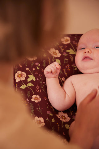 FILIBABBA - Tapis de Changement de Fleurs d'Automne - Confortable & Élégant 🍂🌸