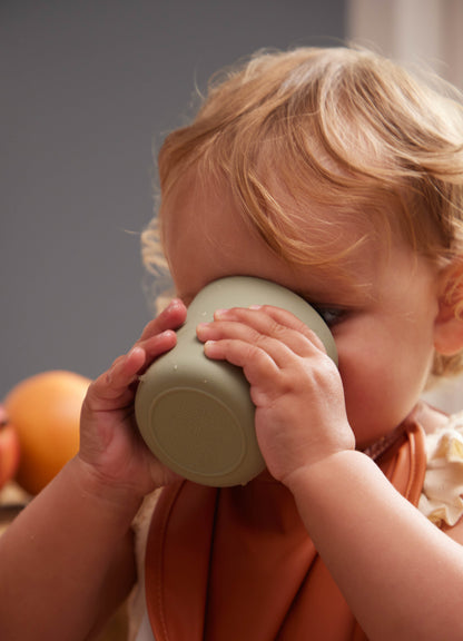 FILIBABBA - Zestaw silikonowych kubków 2-szt. - Idealne dla małych rączek 🌟🍼