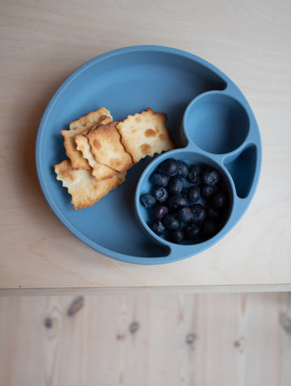 PLAT D'APPRENTISSAGE EN SILICONE FILIBABBA - Amusement au Moment des Repas ! 🍽️✨