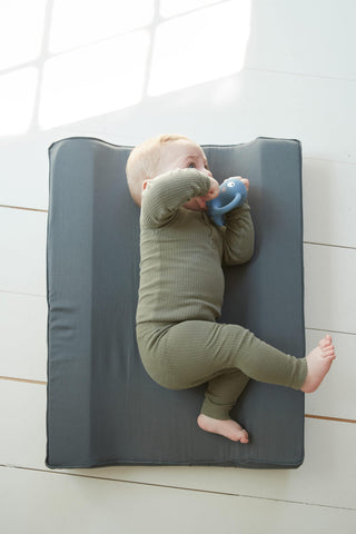 FILIBABBA - Tapis à langer gris pierre - Confort hygiénique 🌿✨