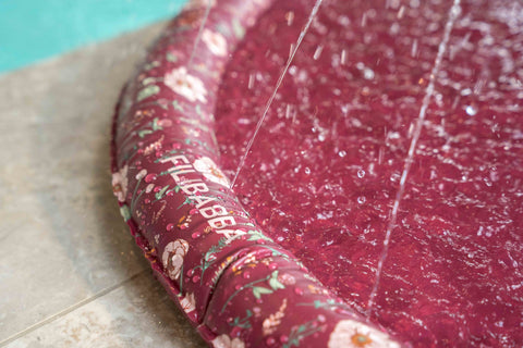 FILIBABBA - Альфі Splash Mat - Літнє задоволення з квітами 🌸💦