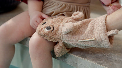 FILIBABBA - Mitten de Lavage pour Bébé Ours - Douce Amusement pour l'Heure du Bain ! 🛁🐻