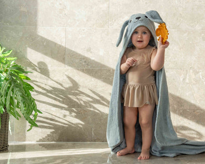 FILIBABBA - Ręcznik z kapturem z motywem królika - Przytulny komfort dla dzieci 🐰✨