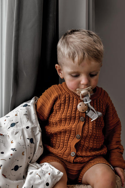 FILIBABBA - Mörkgrå Nappkedja - Ekologisk Säkerhet 🌿🍼